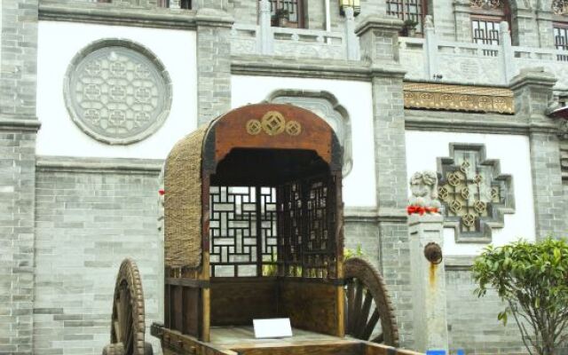 Pingyao Ancient City Impression Republic Boutique B&B