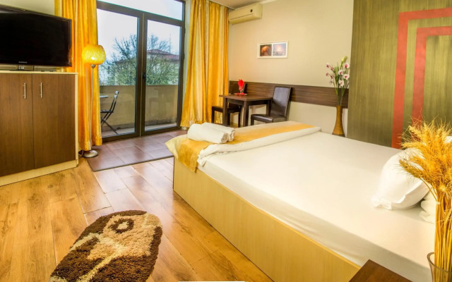 Hotel Eos