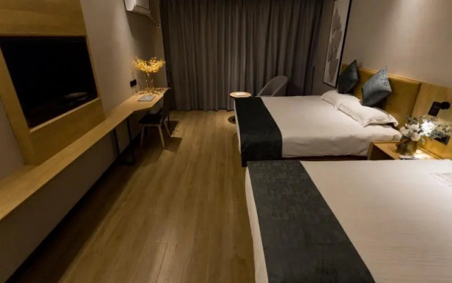 GreenTree Inn SuZhou ChangShu Fuchunjiang International Qipeicheng Road Express Hotel
