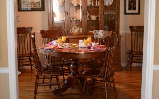 Cote's Bed & Breakfast Inn