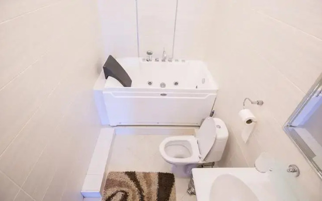 Apple City Apartments Samal