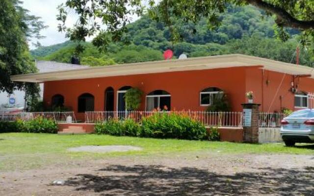 Habitaciones Lucero 4