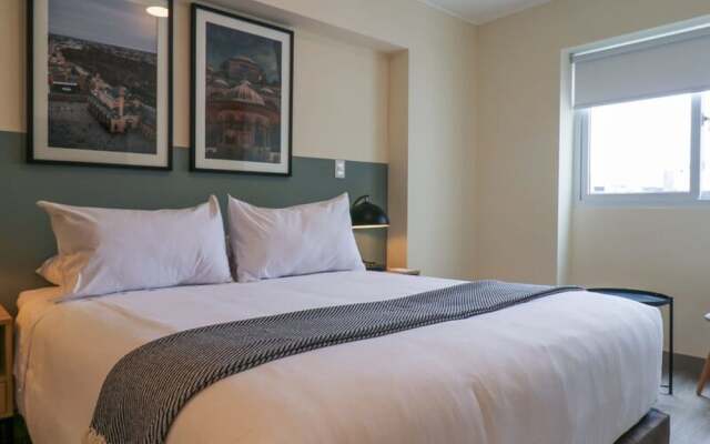 w Minimalist 2BR in Miraflores