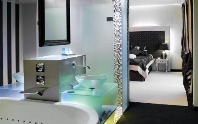 Le Chateau Des Thermes