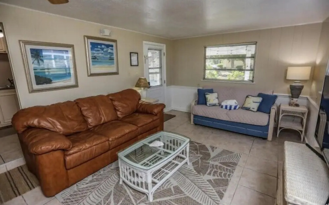 269 Driftwood Ln #3