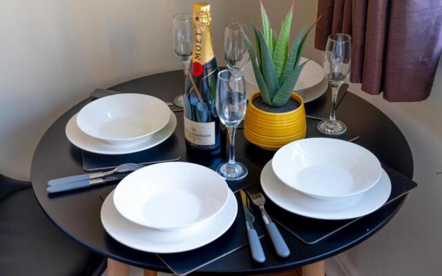 Lovegrove Contractor Stay With Free Wi-fi in Slough
