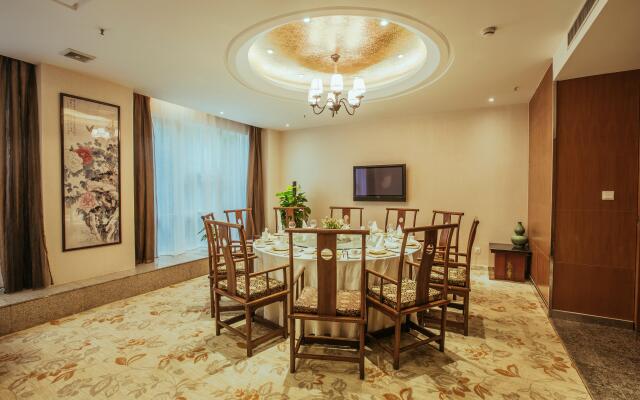 Holiday Inn Xi'an Big Goose Pagoda by IHG