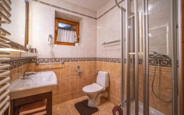 Willa i Domki Pod Reglami