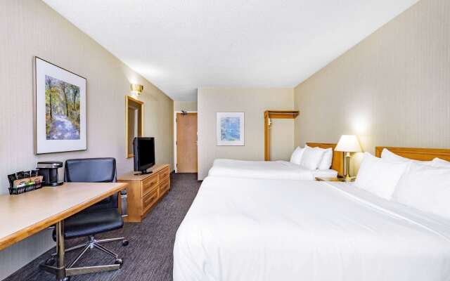 Travelodge by Wyndham Bridgewater