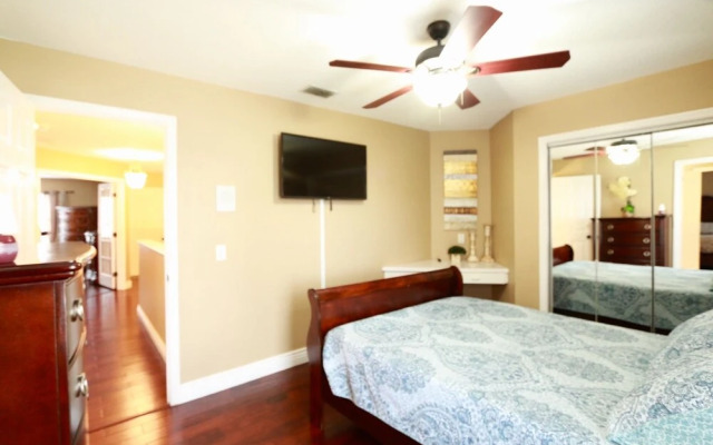 Villa at Pleasant Lake