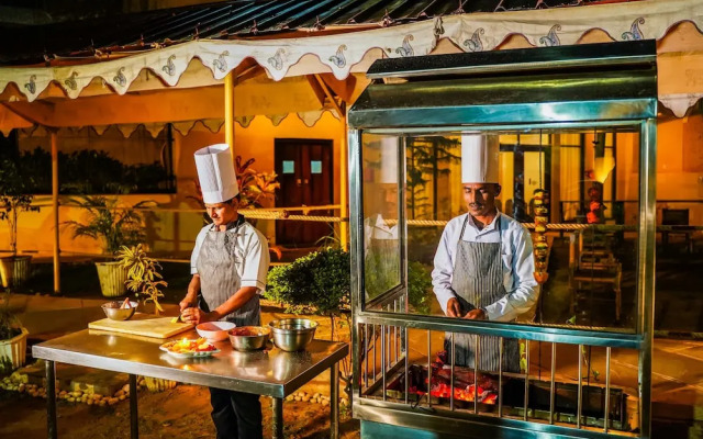 Glitz Ranthambore Safari Resort