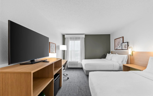 Spark by Hilton Cincinnati Airport South