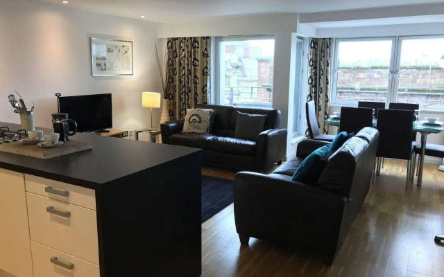 Tolbooth Apartments