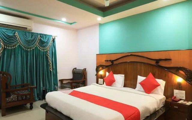 Hotel Rahul by OYO Rooms