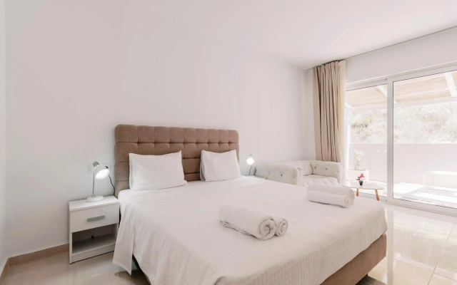 Bamboo Suites Adults Only