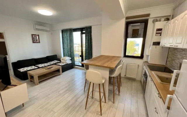 Solid House Residence Mamaia