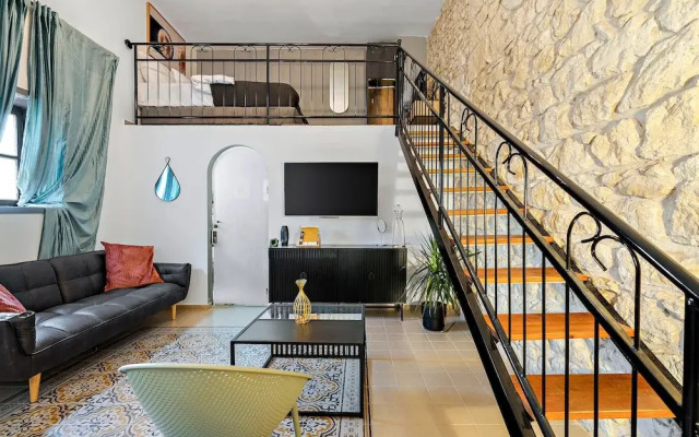 Helios Boutique Suites by La Finca Hotel