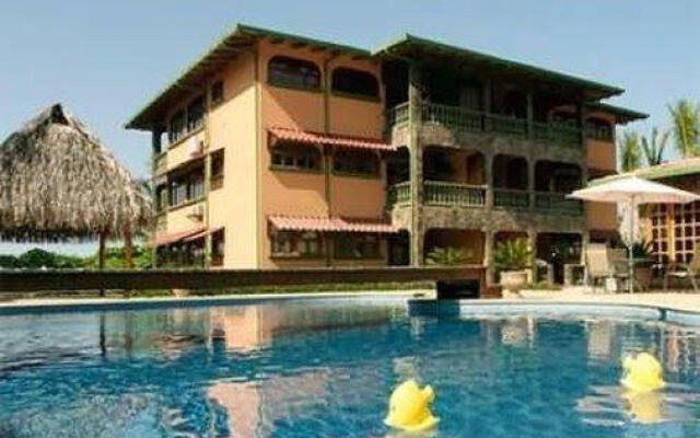 Marea Brava Hotel & Villas