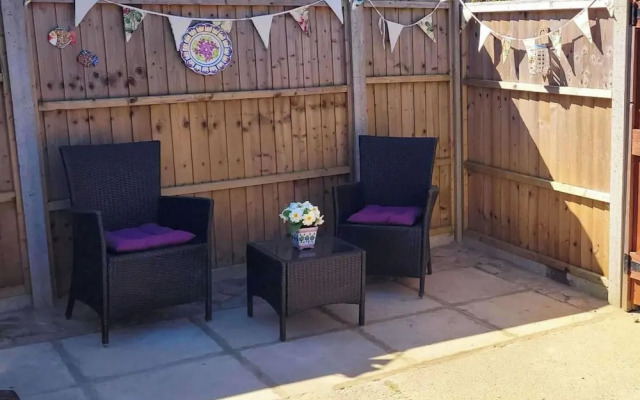 Quackers-seaside Village-pet Friendly-parking-