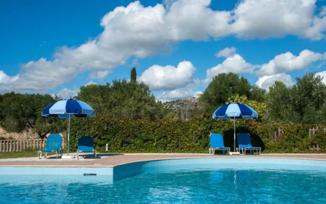 Leventis Villas Complex with Sharing Pool