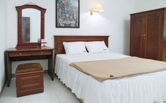 RedDoorz near UPN Veteran