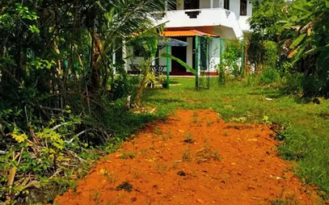 Serene Vista Villa
