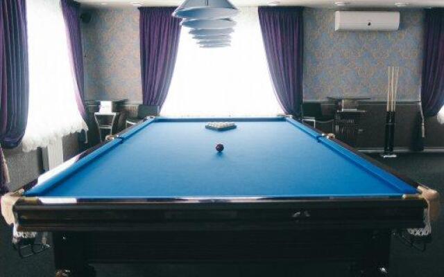 Гостинично-Ресторанный Комплекс Кристал