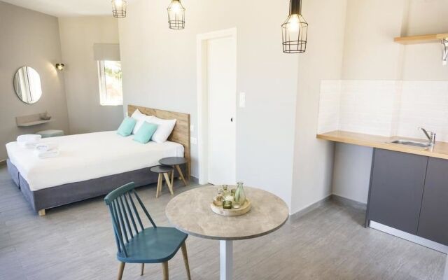 Yasmine Apartments