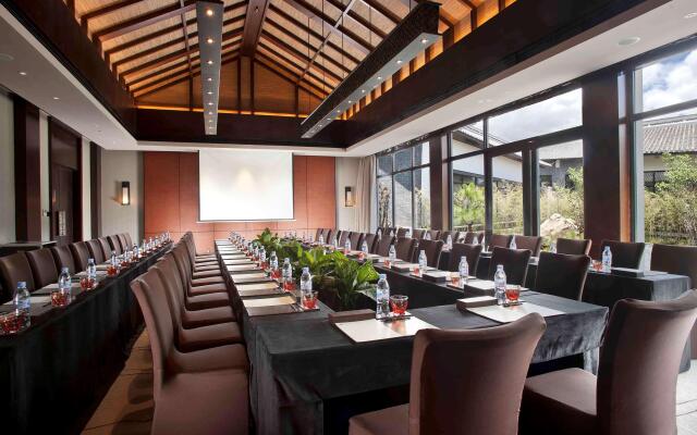 Pullman Lijiang Resort and Spa