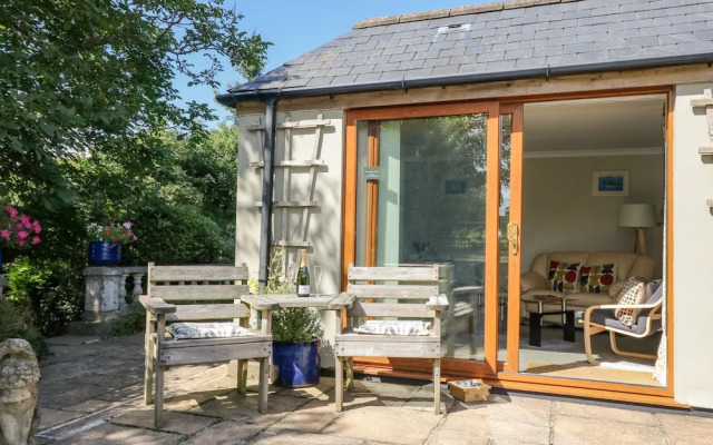 Manege Cottage