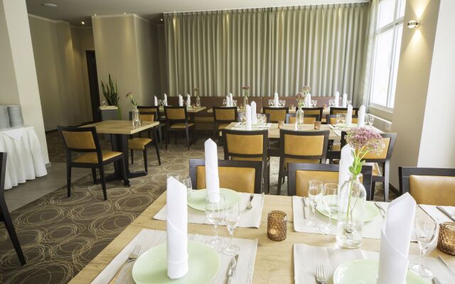 Caravelle Hotel im Park