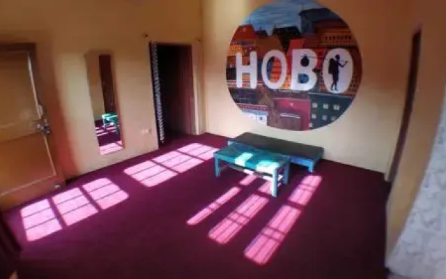 Hobo Hostel