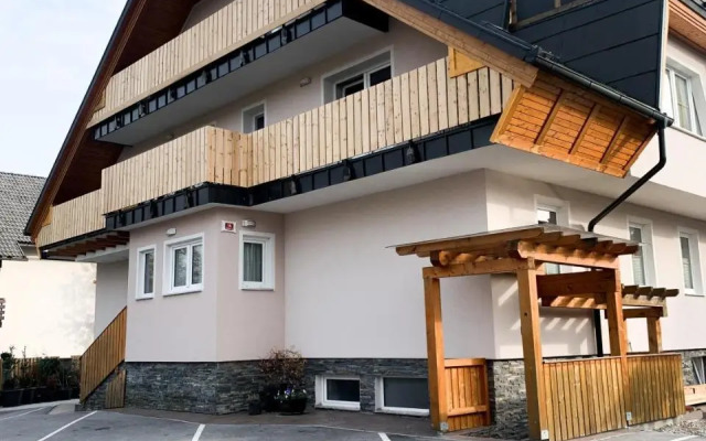 Vila Rajska ptica