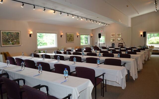 Emerson Resort & Spa