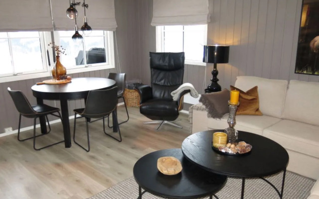 House Solbu Eikerapen