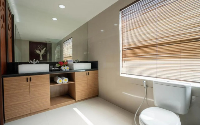 Swiss-Belcourt Sunset