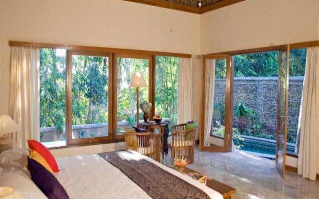 Nefatari Exclusive Villas