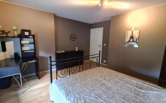 L'antre Parenthese de Sainte-Cecile