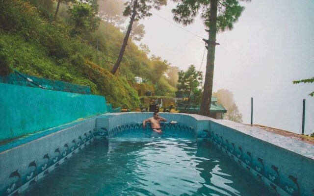Safarmaina Resort