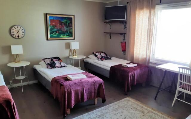 Wanha Neuvola Guesthouse & Apartment