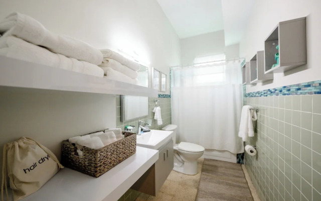 Santurce Urban Lodge