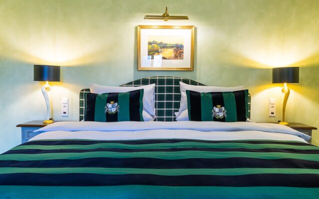 Schlosshotel Weyberhöfe