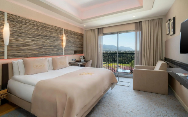 Cratos Premium Hotel & Casino