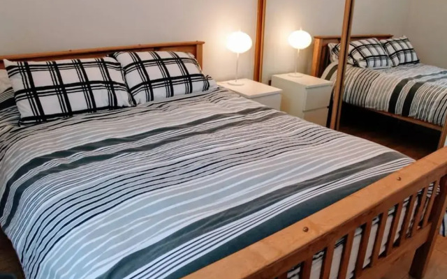1 Bedroom Flat in City Centre Accommodates 4
