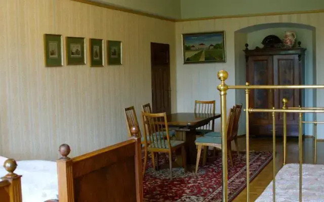 Pałac Warmątowice Sienkiewiczowskie