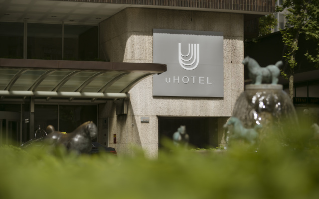 uHOTEL