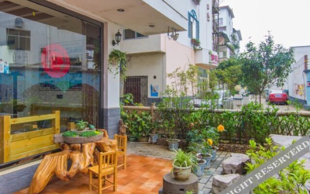 Yangshuo Jibaihe Hostel