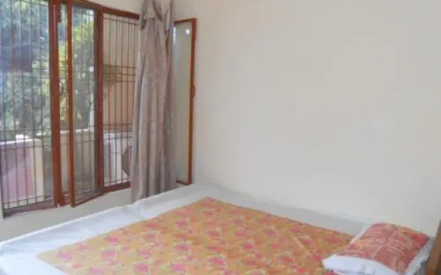 Maruti Guest House