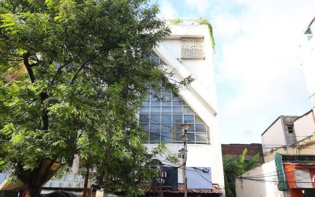 OYO 3055 Hotel Beeu