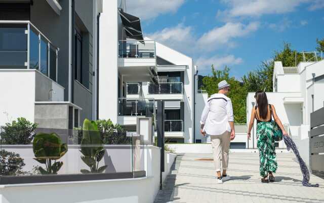 The Black Pearl Villas